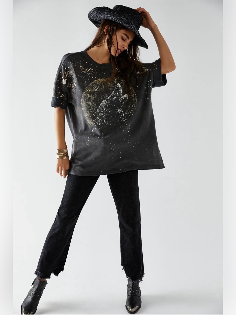 We The Free Howlin’ Tee